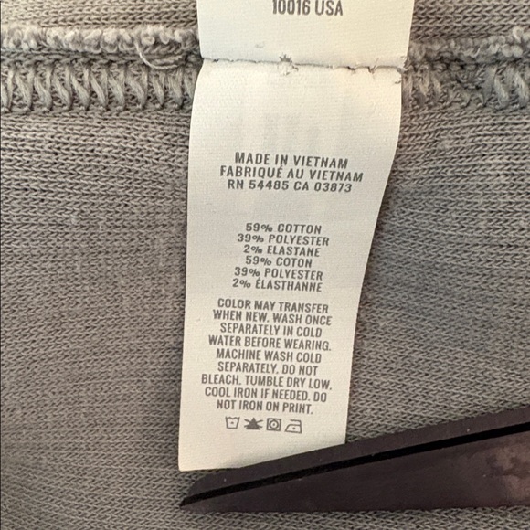 Aerie Size XL V-Neck Waffle Knit Sweatshirt in Light Gray - Picture 10 of 10